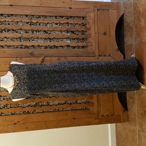 Casual Corner Annex black/cream flowered print sleeveless long dress